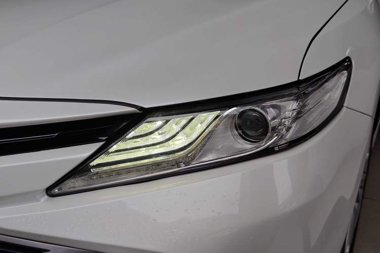 Used Toyota Camry 2018 2.5G Luxury Edition Left Front Headlight