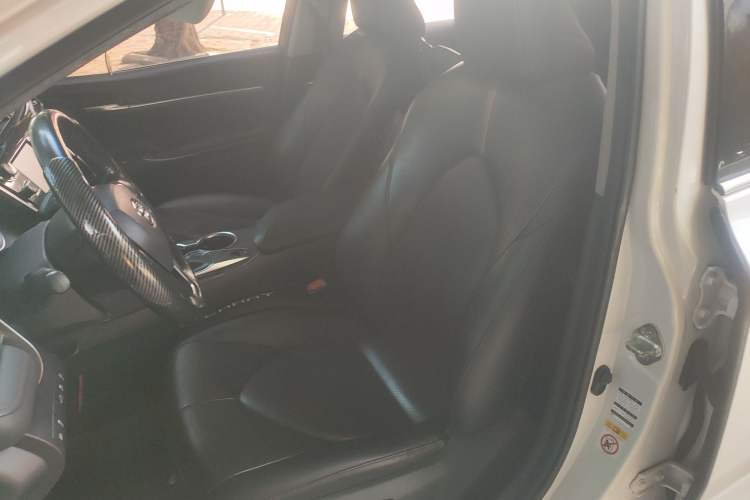 Used Toyota Camry 2018 2.0G Luxury Edition Left Front Seat