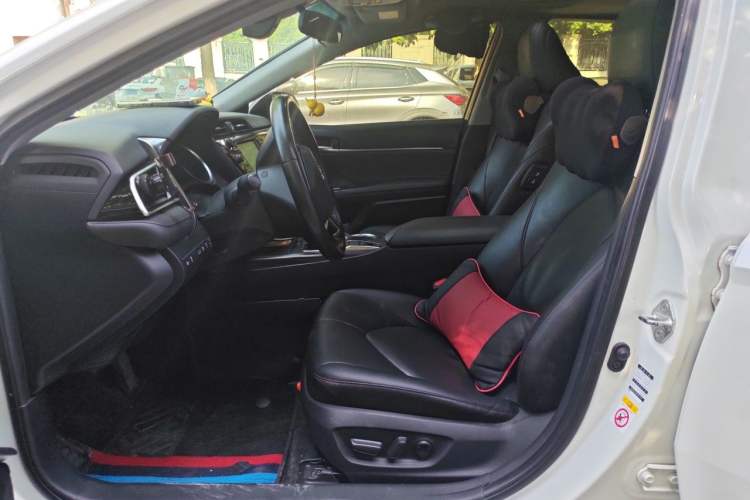 Used Toyota Camry 2018 2.0G Luxury Edition Left Front Seat
