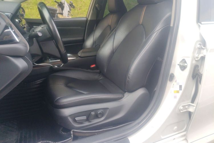 Used Toyota Camry 2018 2.5G Luxury Edition Left Front Seat