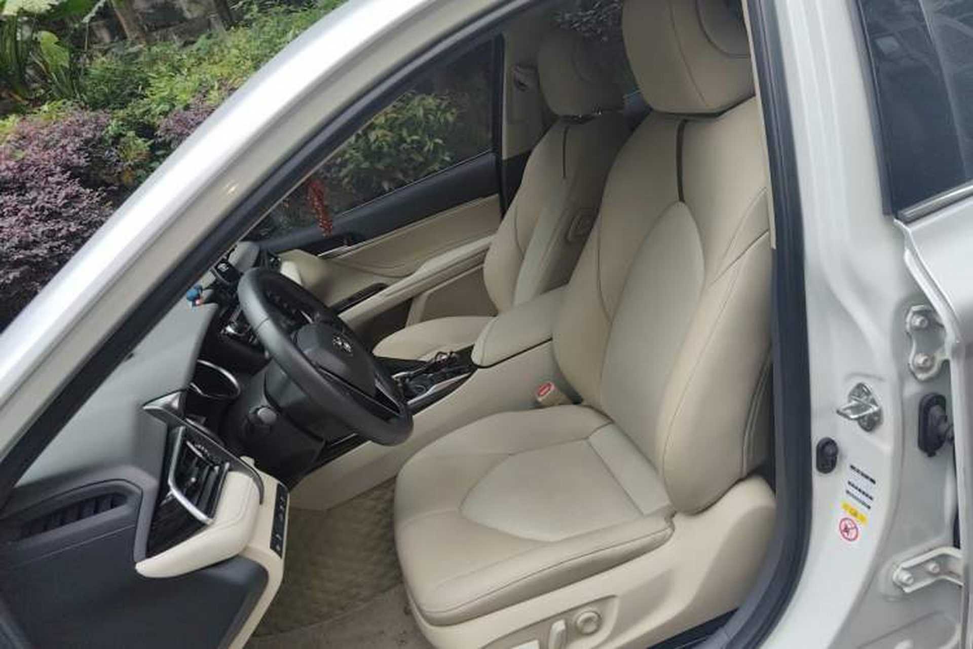 Used Toyota Camry 2018 2.0G Luxury Edition Left Front Seat