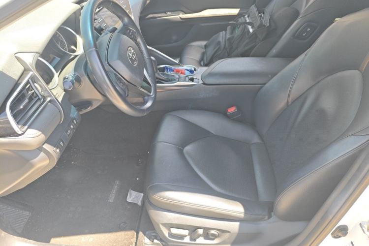 Used Toyota Camry 2018 2.5G Luxury Edition Left Front Seat
