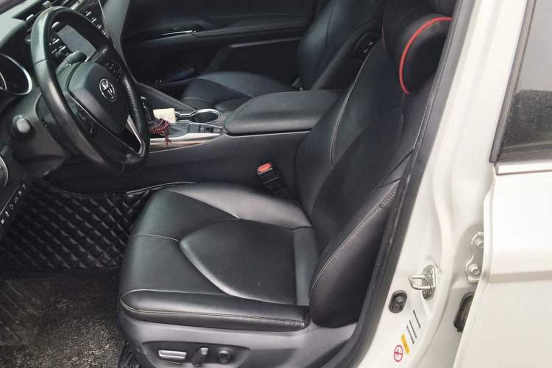 Used Toyota Camry 2018 2.0G Luxury Edition Left Front Seat