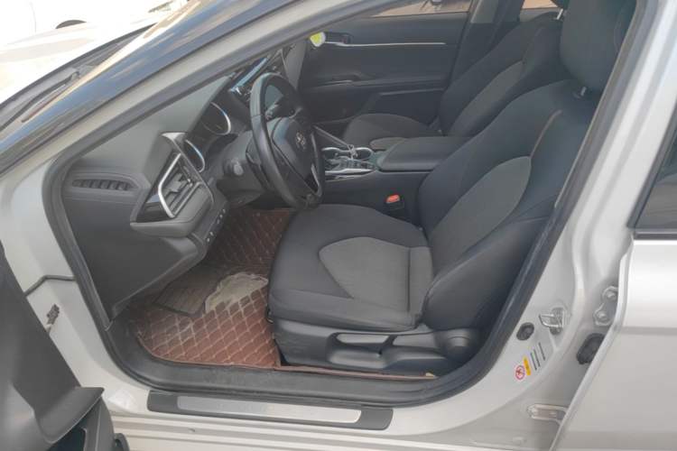 Used Toyota Camry 2018 2.0S FENGSHANG Edition Left Front Seat