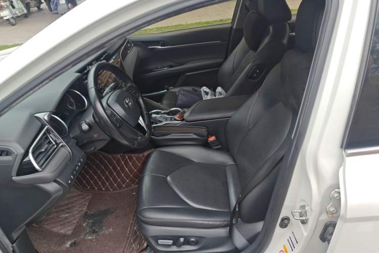 Used Toyota Camry 2018 2.5G Luxury Edition Left Front Seat