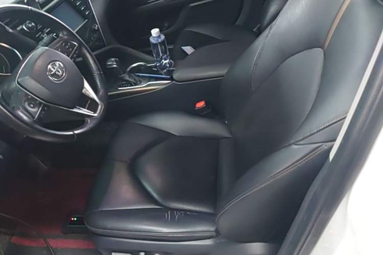 Used Toyota Camry 2018 2.0G Luxury Edition Left Front Seat
