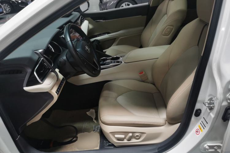 Used Toyota Camry 2018 2.5G Luxury Edition Left Front Seat