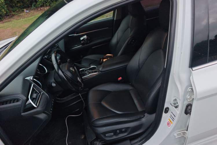 Used Toyota Camry 2018 2.0G Luxury Edition Left Front Seat