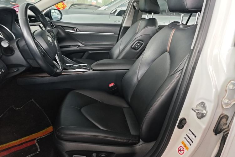Used Toyota Camry 2018 2.0G Luxury Edition Left Front Seat