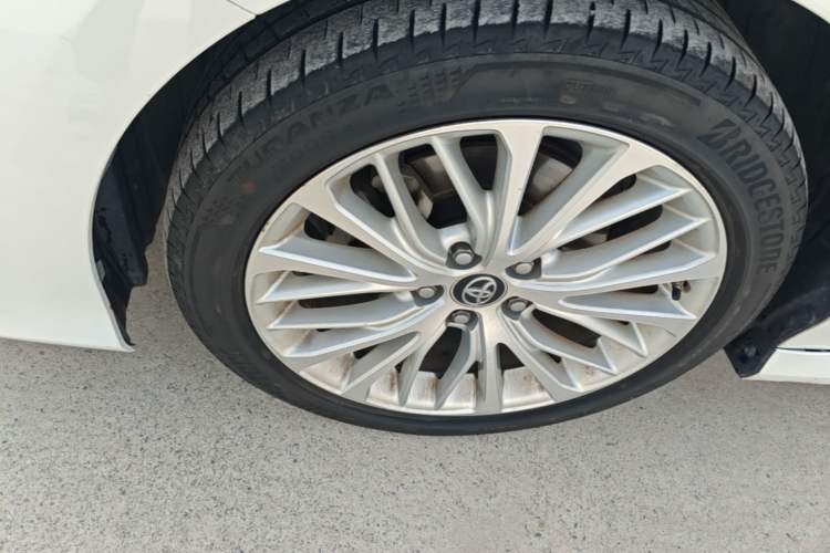 Used Toyota Camry 2018 2.5G Luxury Edition Left Front Wheel Hub