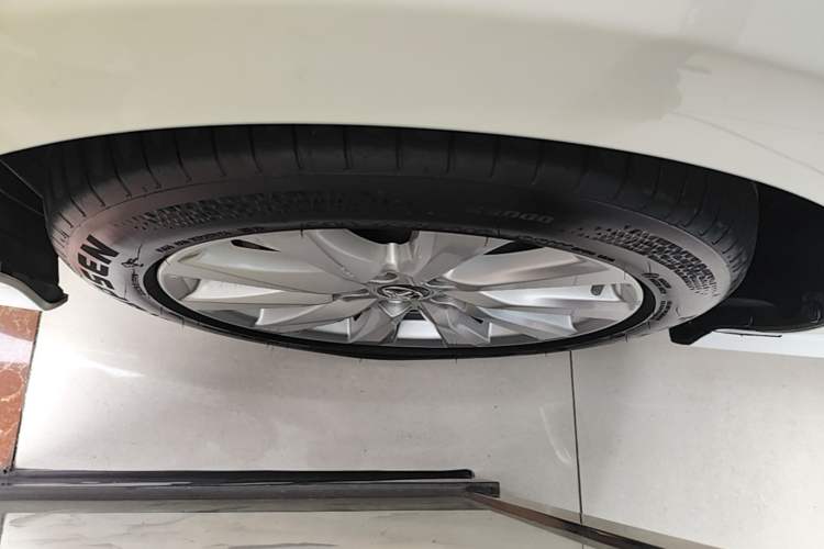 Used Toyota Camry 2018 2.0G Luxury Edition Left Front Wheel Hub