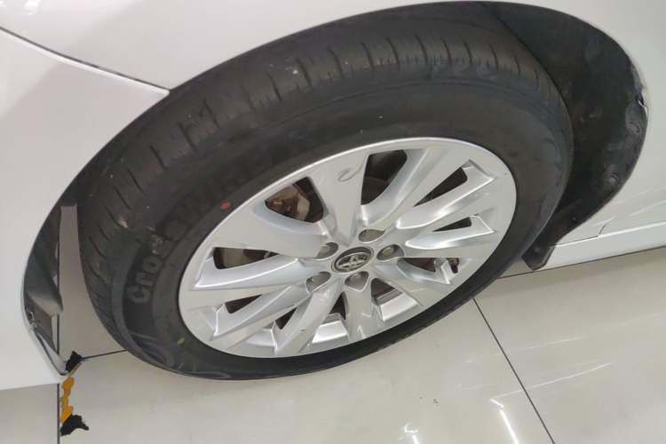 Used Toyota Camry 2018 2.0G Luxury Edition Left Front Wheel Hub