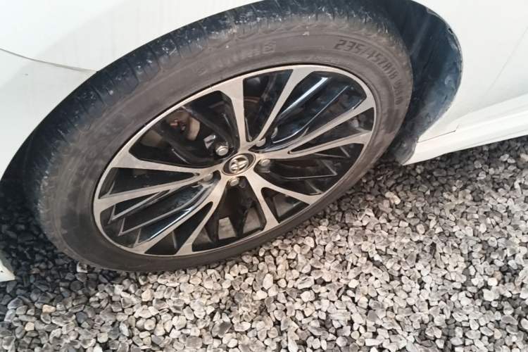 Used Toyota Camry 2018 2.0S FENGSHANG Edition Left Front Wheel Hub