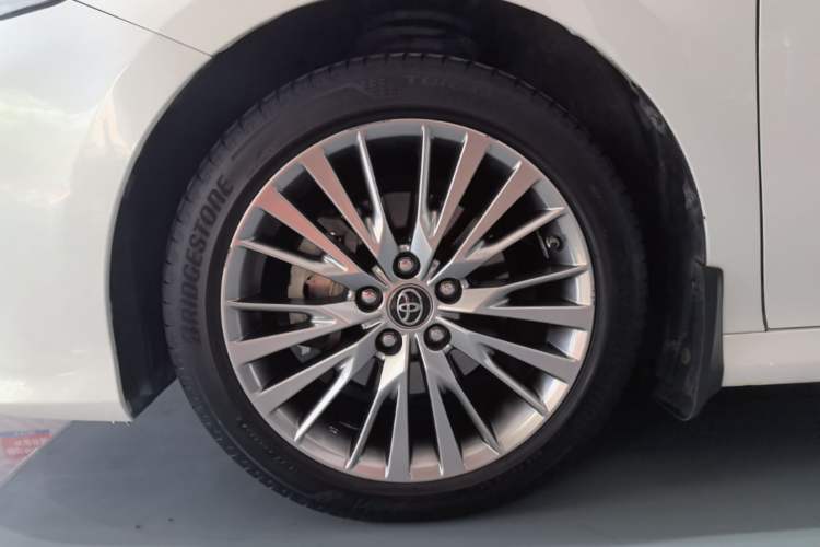 Used Toyota Camry 2018 Dual-Engine 2.5 HG Luxury Edition Left Front Wheel Hub