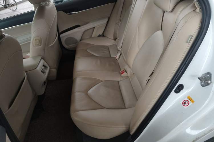 Used Toyota Camry 2018 2.0G Luxury Edition Left Rear Seat