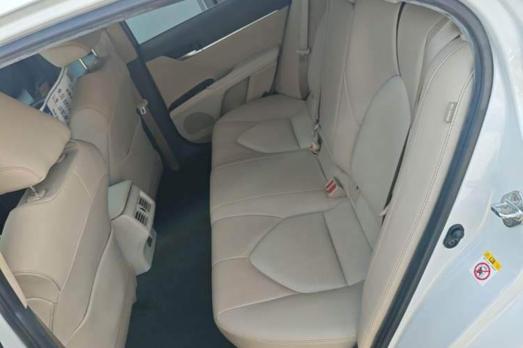 Used Toyota Camry 2018 2.5G Luxury Edition Left Rear Seat