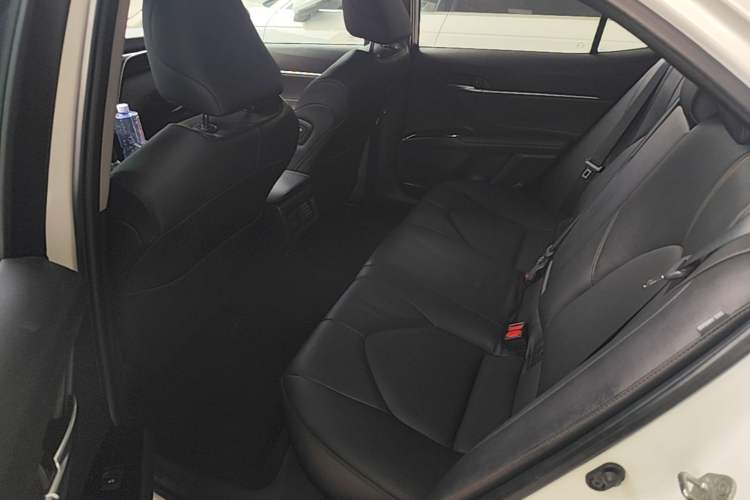 Used Toyota Camry 2018 2.0G Luxury Edition Left Rear Seat