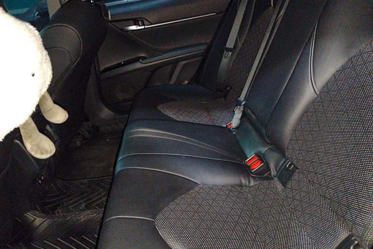 Used Toyota Camry 2018 2.5S Fēngshàng Edition Left Rear Seat