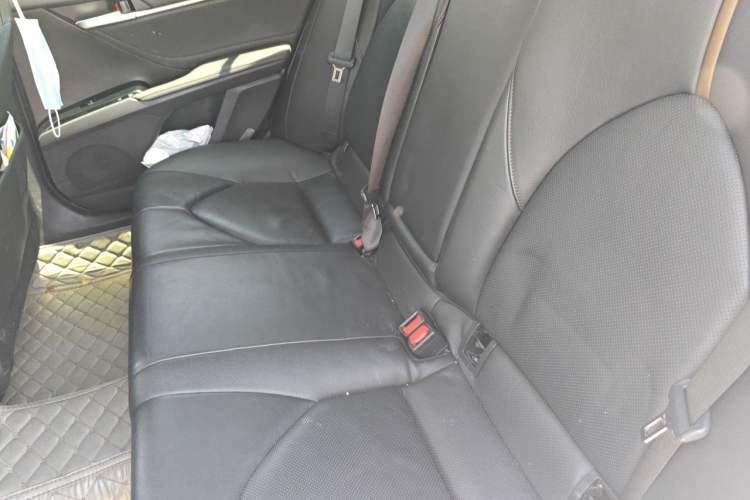 Used Toyota Camry 2018 2.5G Luxury Edition Left Rear Seat