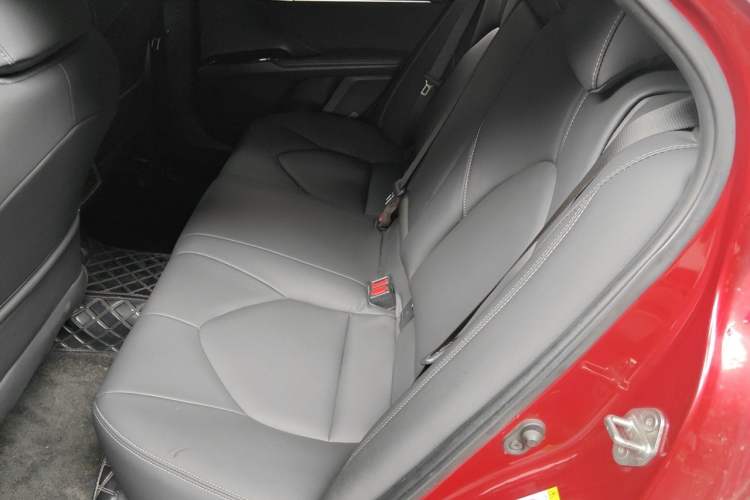 Used Toyota Camry 2018 2.0S FENGSHANG Edition Left Rear Seat