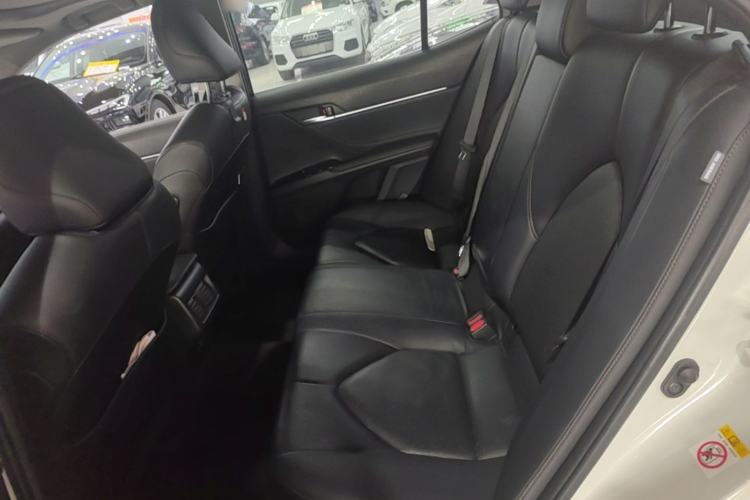 Used Toyota Camry 2018 2.5G Luxury Edition Left Rear Seat