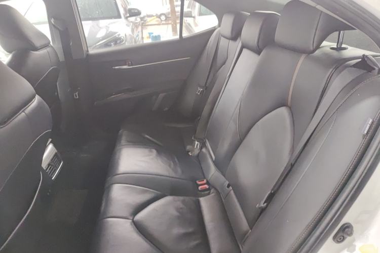 Used Toyota Camry 2018 Dual-Engine 2.5 HG Luxury Edition Left Rear Seat