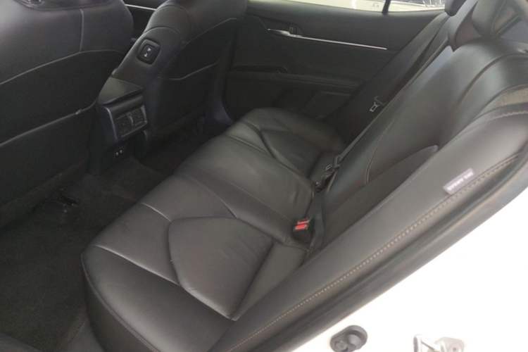 Used Toyota Camry 2018 2.0G Luxury Edition Left Rear Seat
