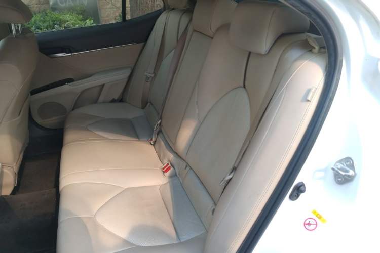 Used Toyota Camry 2018 2.5G Luxury Edition Left Rear Seat