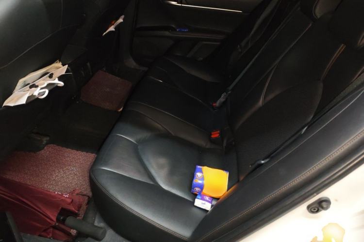 Used Toyota Camry 2018 2.5G Luxury Edition Left Rear Seat