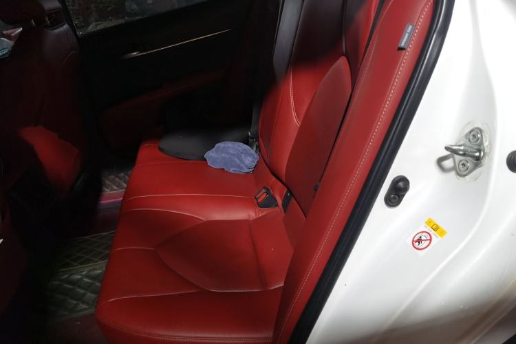 Used Toyota Camry 2018 2.5S Fēngshàng Edition Left Rear Seat