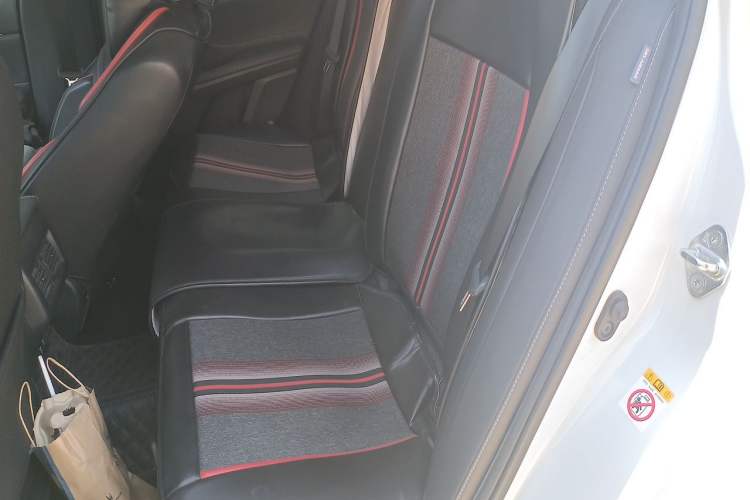 Used Toyota Camry 2018 2.5S Fēngshàng Edition Left Rear Seat