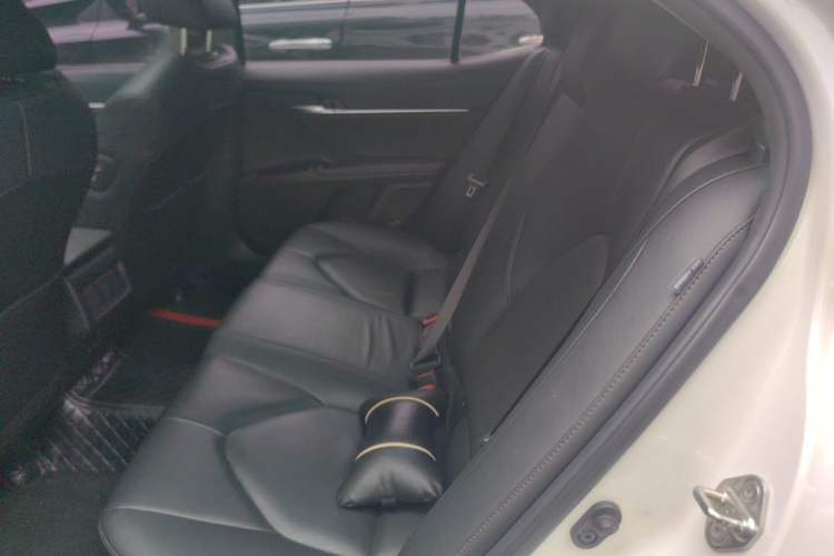 Used Toyota Camry 2018 2.0G Luxury Edition Left Rear Seat