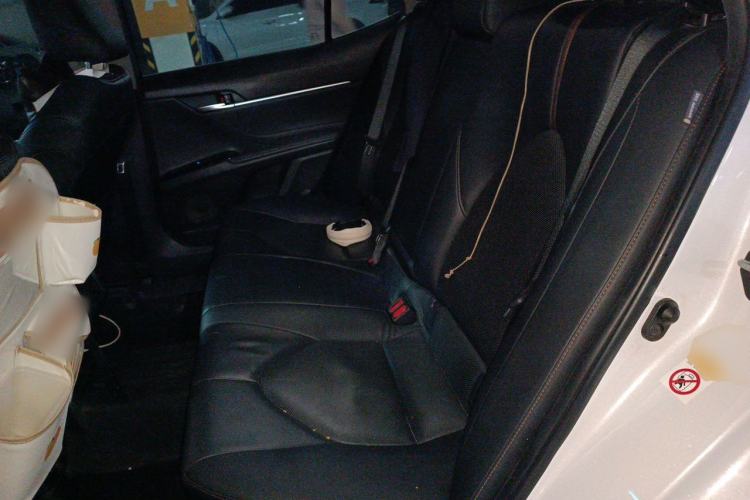 Used Toyota Camry 2018 2.5G Luxury Edition Left Rear Seat