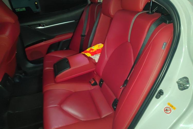 Used Toyota Camry 2018 2.5S Fēngshàng Edition Left Rear Seat