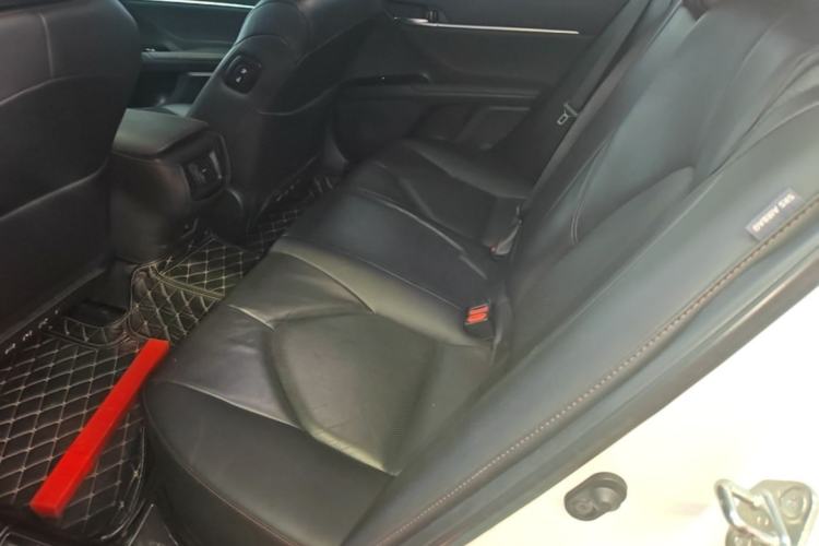 Used Toyota Camry 2018 2.0G Luxury Edition Left Rear Seat