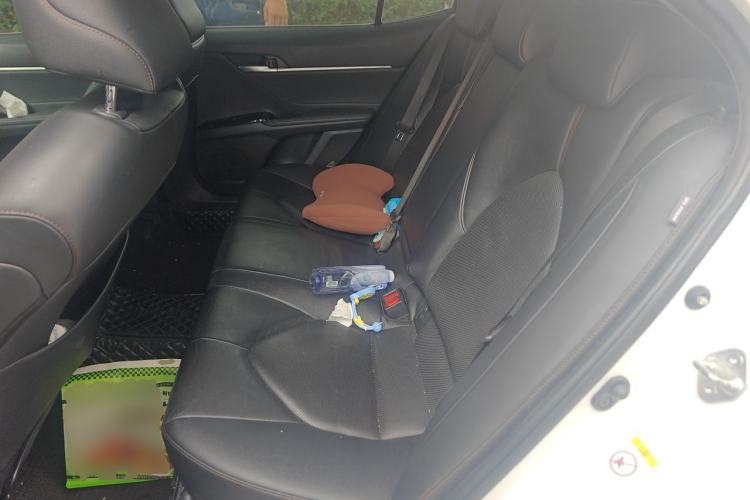 Used Toyota Camry 2018 2.5G Luxury Edition Left Rear Seat