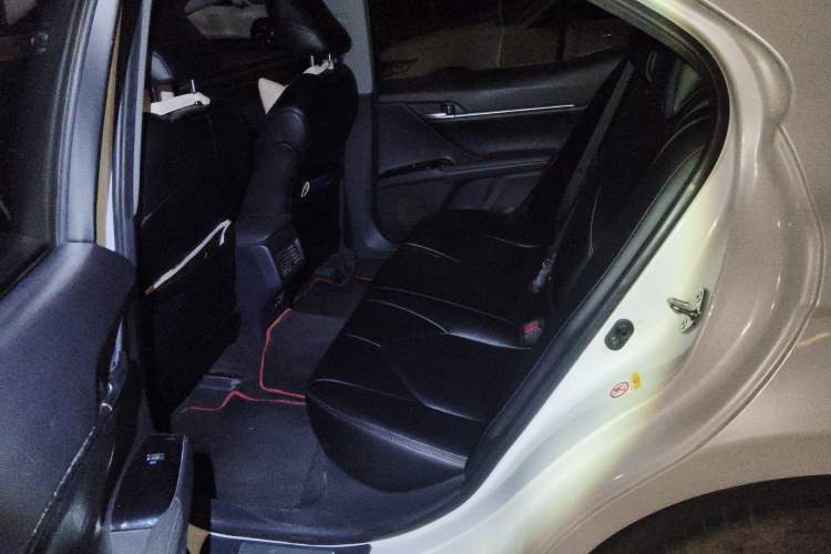 Used Toyota Camry 2018 2.0S FENGSHANG Edition Left Rear Seat