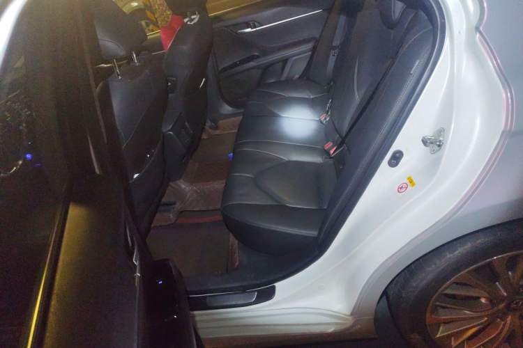 Used Toyota Camry 2018 2.5G Luxury Edition Left Rear Seat