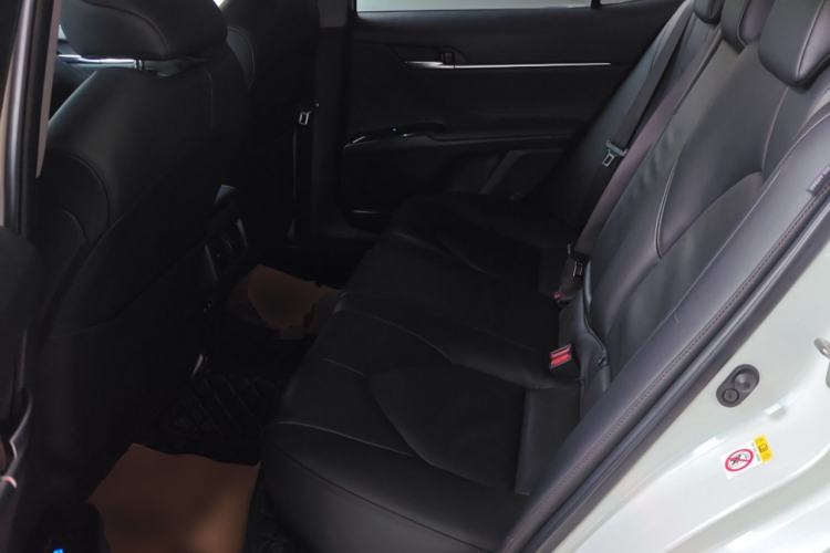 Used Toyota Camry 2018 2.5G Luxury Edition Left Rear Seat