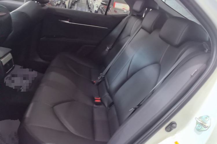 Used Toyota Camry 2018 Dual-Engine 2.5 HG Luxury Edition Left Rear Seat