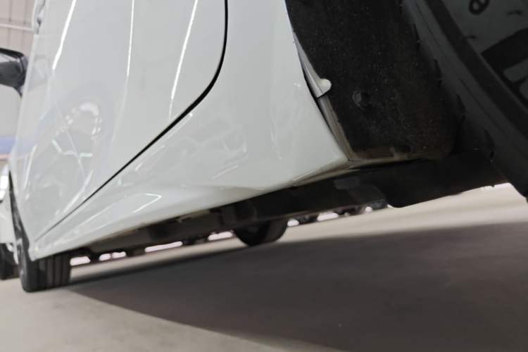 Used Toyota Camry 2018 2.0S FENGSHANG Edition Left Side Sill