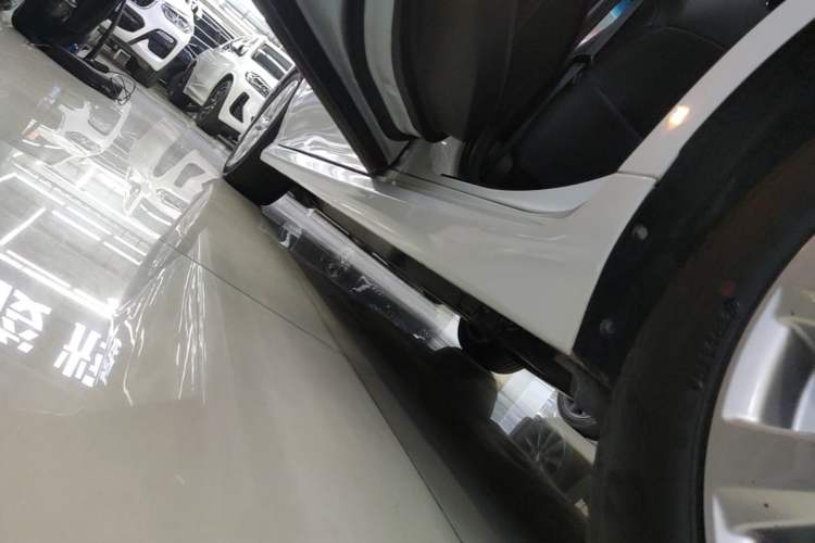 Used Toyota Camry 2018 2.0G Luxury Edition Left Side Sill
