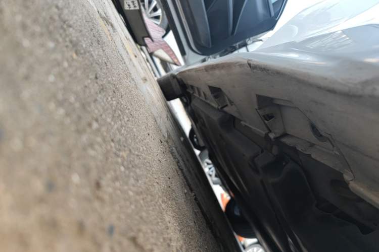 Used Toyota Camry 2018 2.0S FENGSHANG Edition Left Side Sill