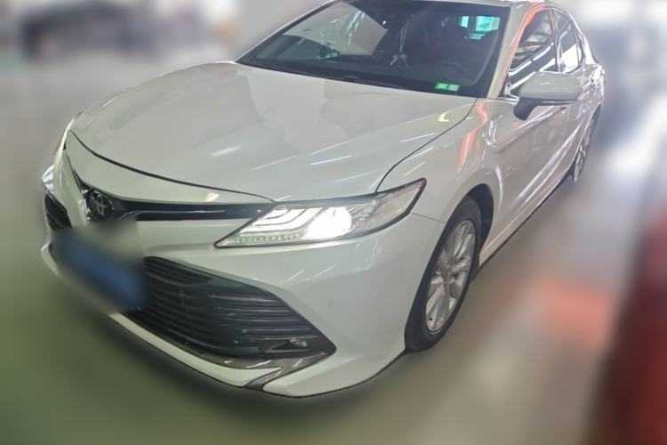 Used Toyota Camry 2018 2.0G Luxury Edition Guazi used car, China used car export, Used car for sale, Used  cars, Cheapest cars for sale