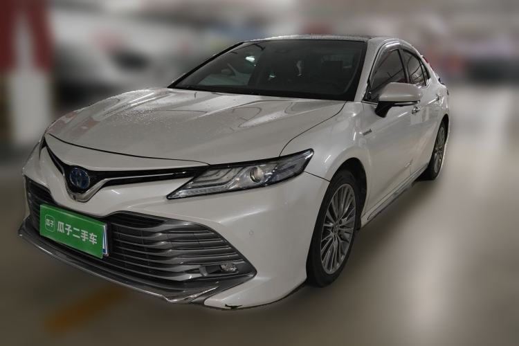 Used Toyota Camry 2018 Dual-Engine 2.5HQ Flagship Edition Guazi used car, China used car export, Used car for sale, Used  cars, Cheapest cars for sale