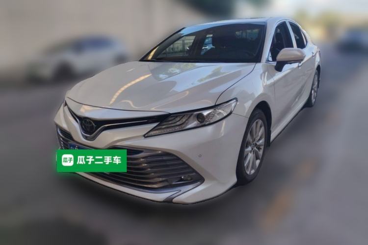 Used Toyota Camry 2018 2.0G Luxury Edition Guazi used car, China used car export, Used car for sale, Used  cars, Cheapest cars for sale