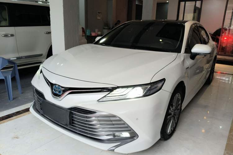Used Toyota Camry 2018 Dual-Engine 2.5 HG Luxury Edition Guazi used car, China used car export, Used car for sale, Used cars, Cheapest cars for sale