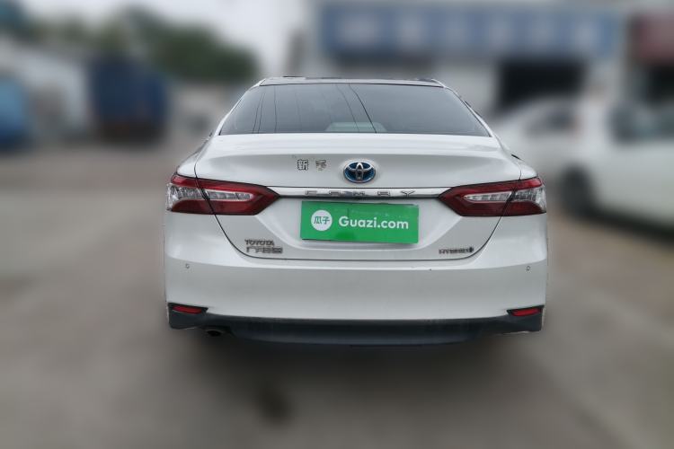 Used Toyota Camry 2018 Dual-Engine 2.5 HG Luxury Edition Rear