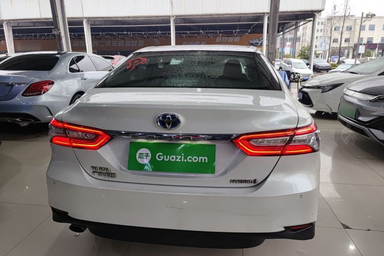 Used Toyota Camry 2018 Dual-Engine 2.5 HG Luxury Edition Rear