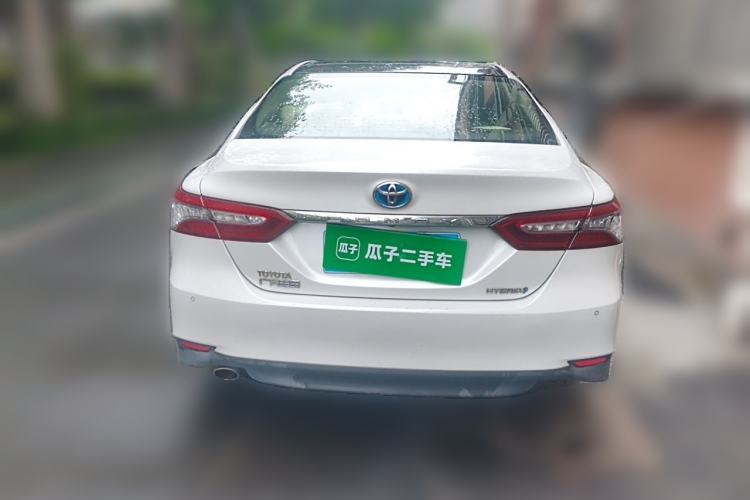 Used Toyota Camry 2018 Dual-Engine 2.5 HG Luxury Edition Rear